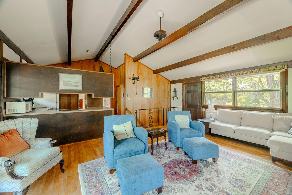 450 Lieutenant Island Road Wellfleet, MA 02667 - Photo 8 of 39 450_Lieutenant-3