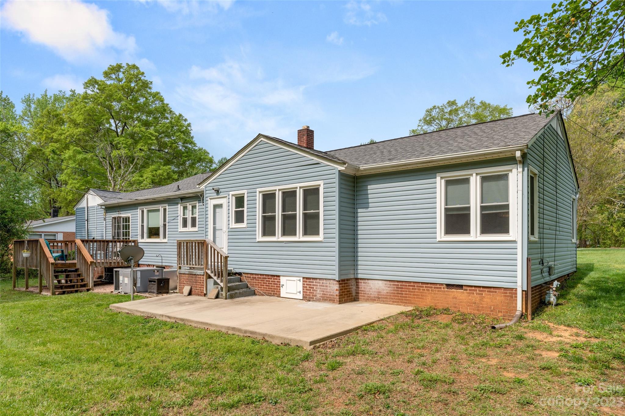 227 Wiley Avenue York, SC 29745 - Photo 33 of 35