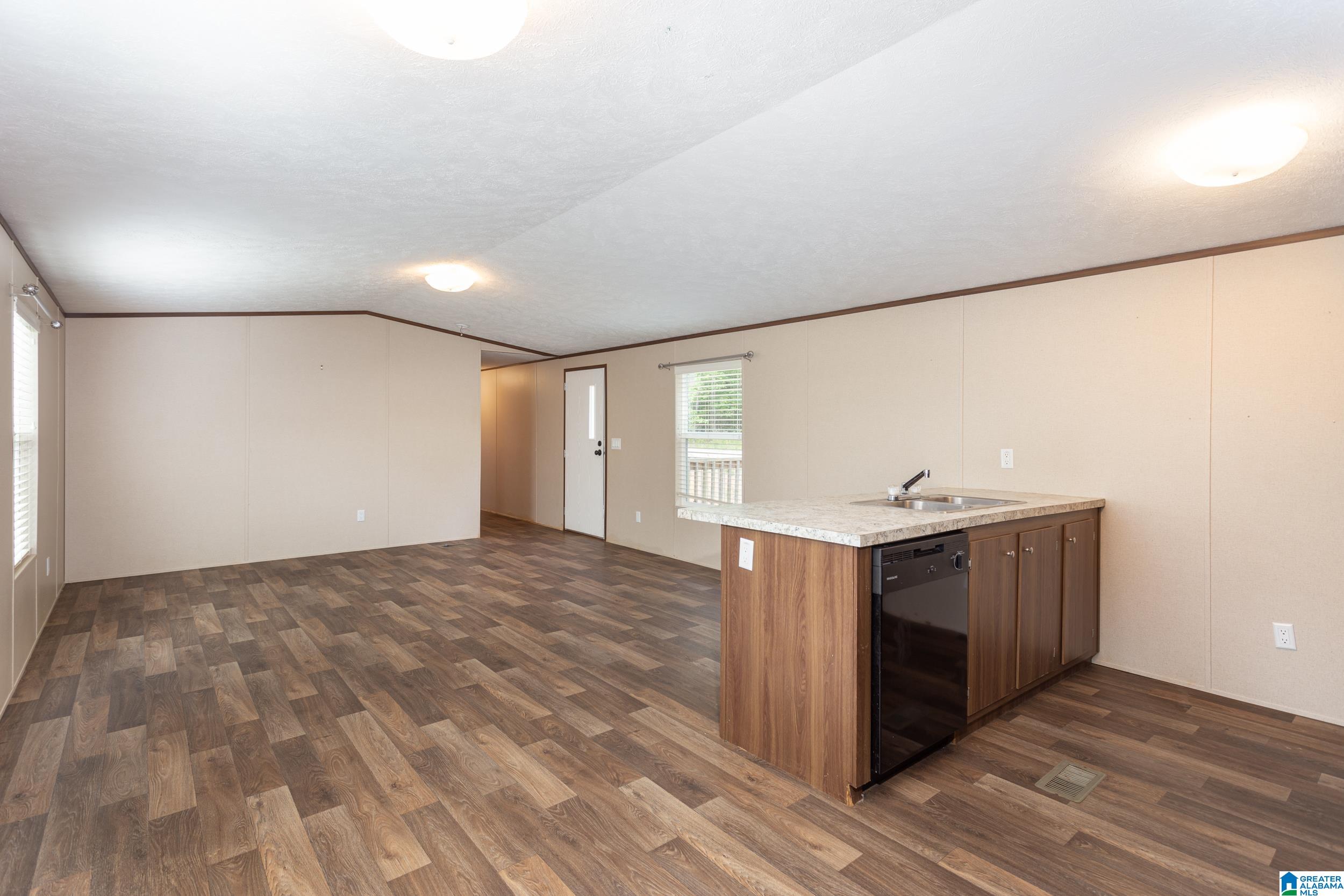 1943 Winchester Road Anniston, AL 36201 - Photo 12 of 34