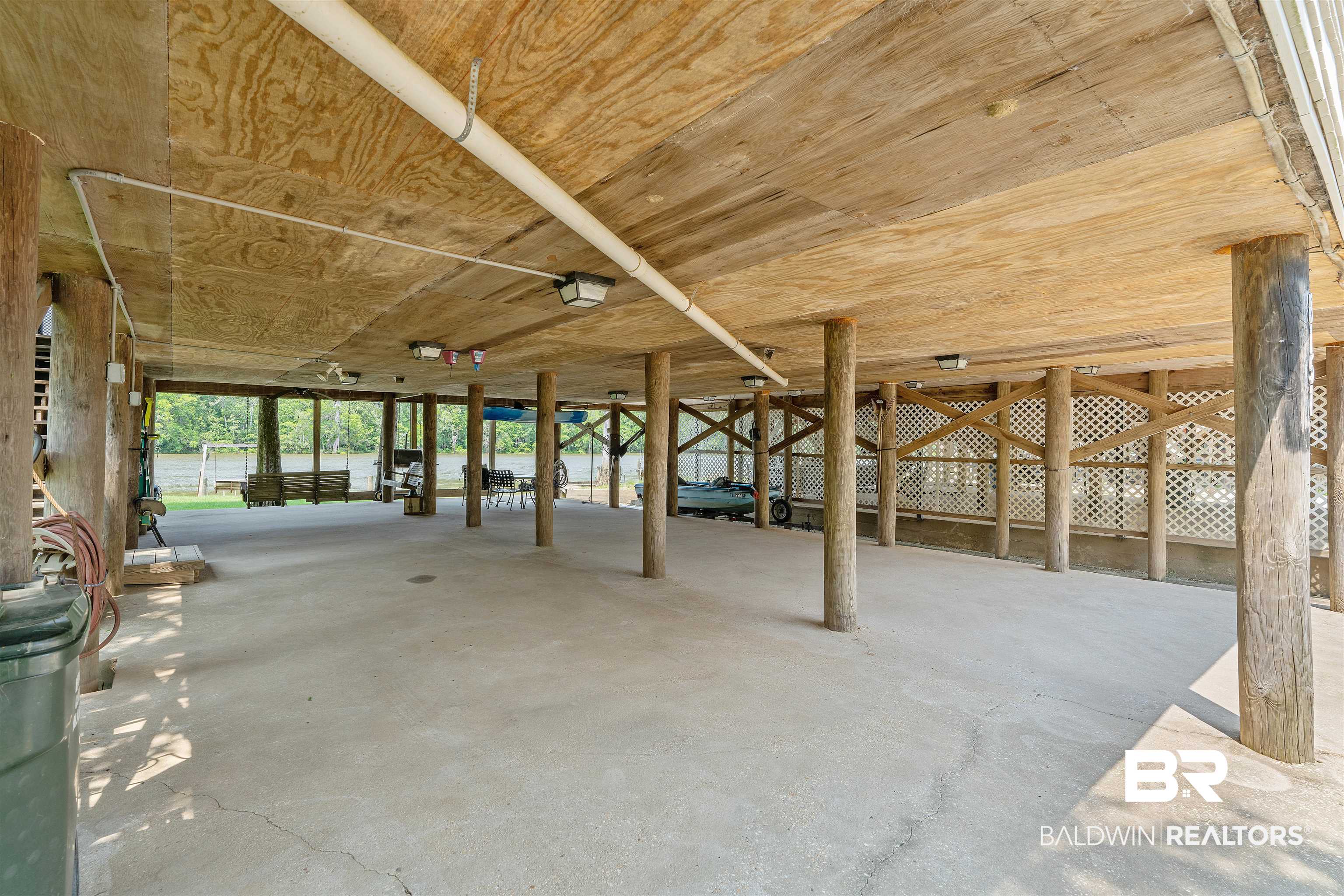 8157 Bryant's Lndg Road Stockton, AL 36579 - Photo 11 of 23 Interior space