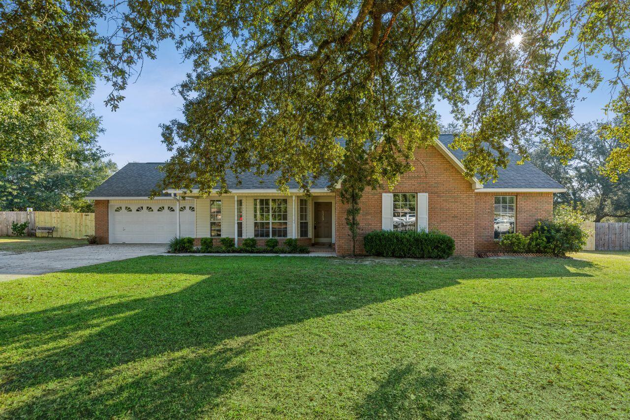 5353 Hillcrest Road Crestview, FL 32539 - Photo 3 of 35 03_5353HillcrestRd_2007_HiRes
