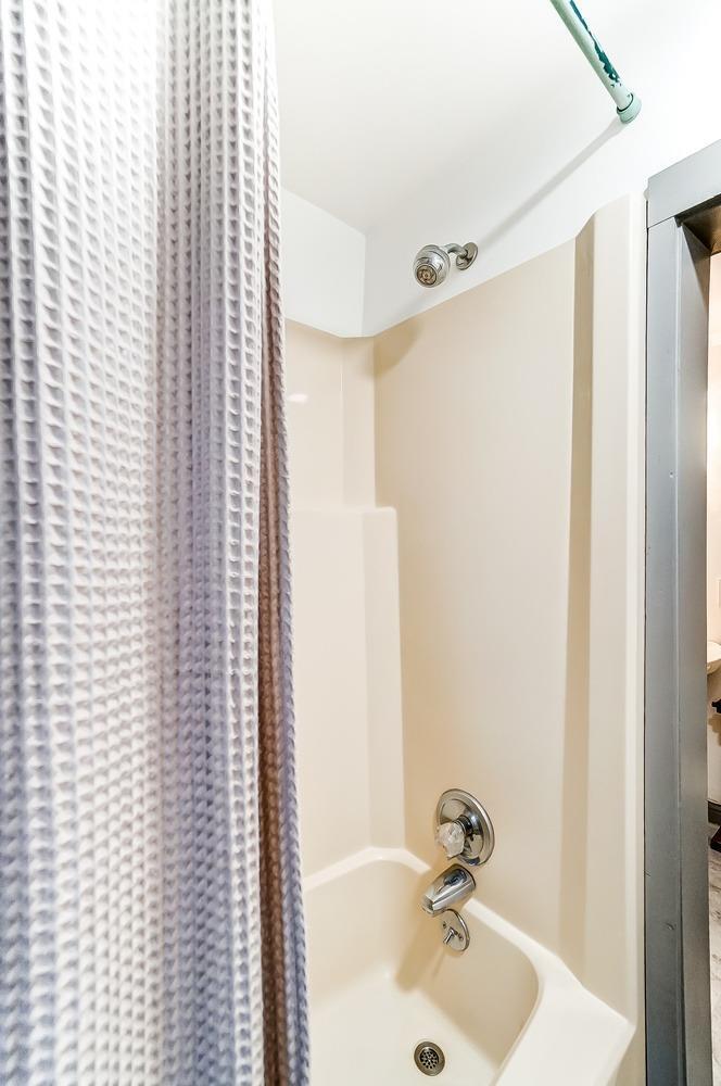 6495 Springdale Road Cincinnati, OH 45247 - Photo 30 of 50