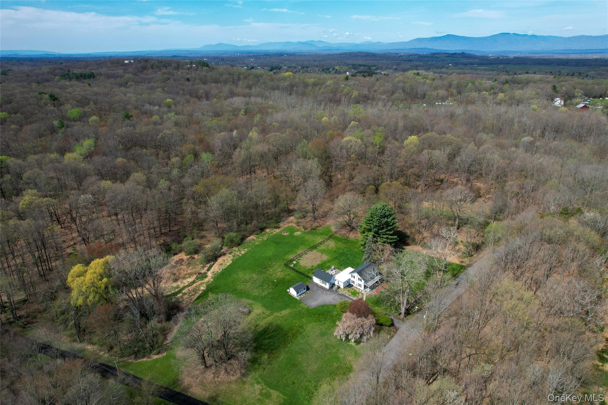 176 Williams Road Red Hook, NY 12571 - Photo 31 of 37