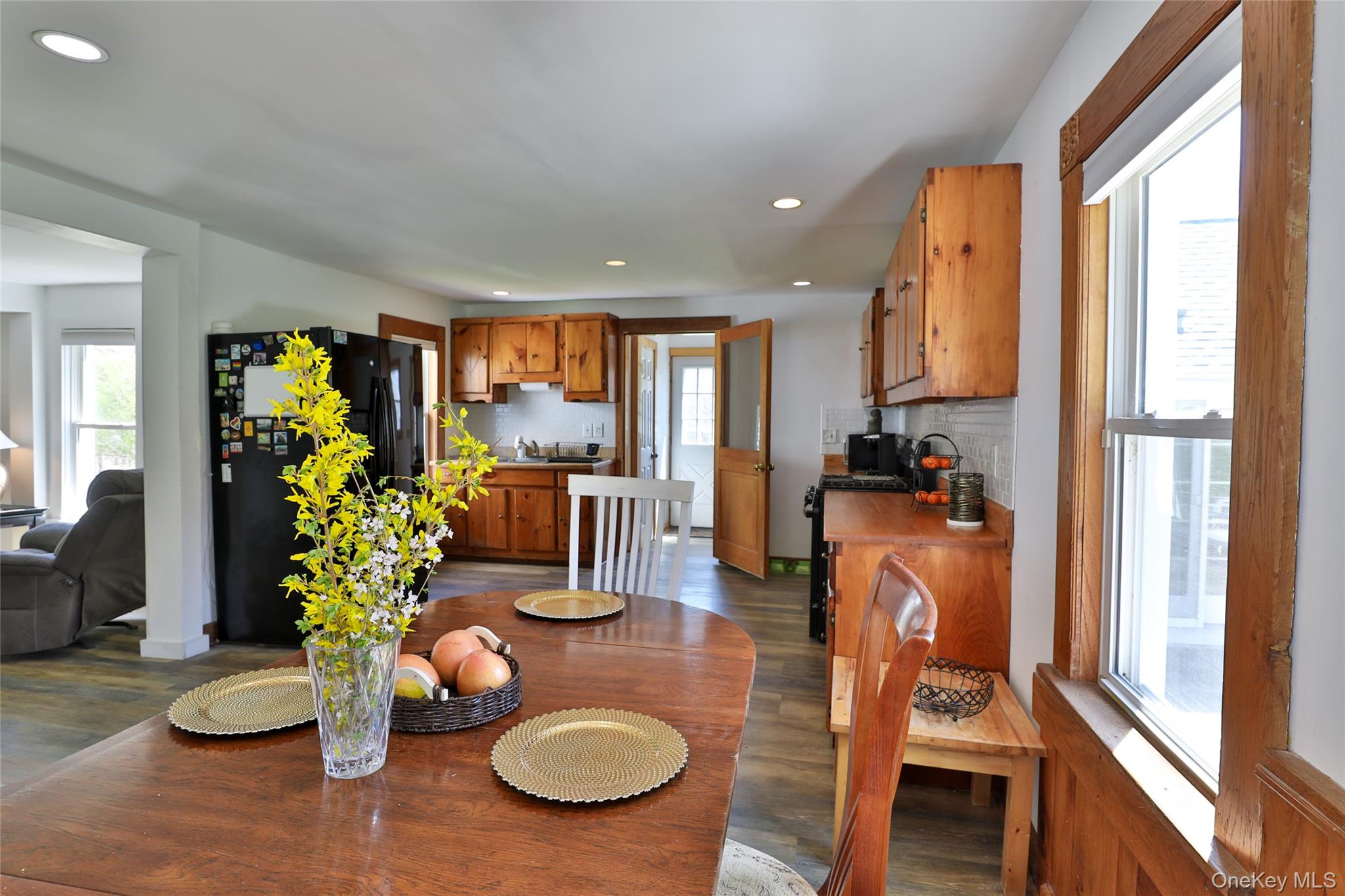 176 Williams Road Red Hook, NY 12571 - Photo 8 of 37