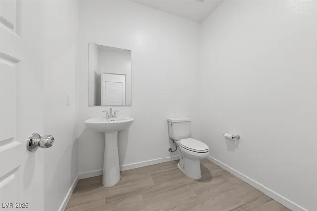 $1,895 | 1561 Layla Crossing Avenue, Henderson, NV 89002