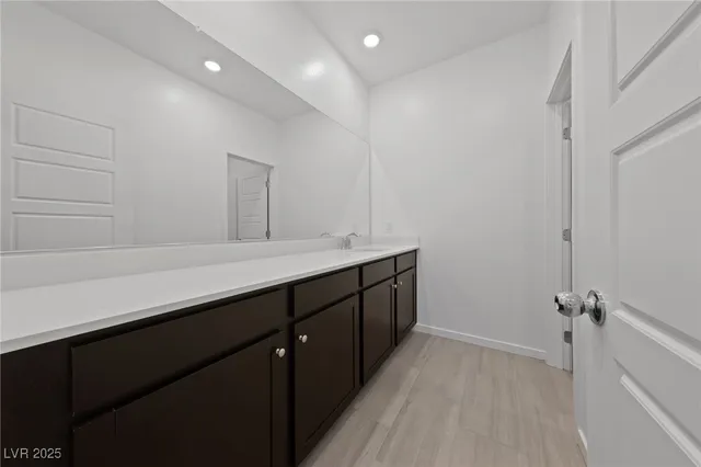 $1,895 | 1561 Layla Crossing Avenue, Henderson, NV 89002