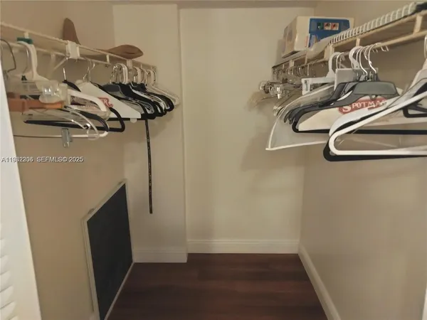 a view of walk in closet