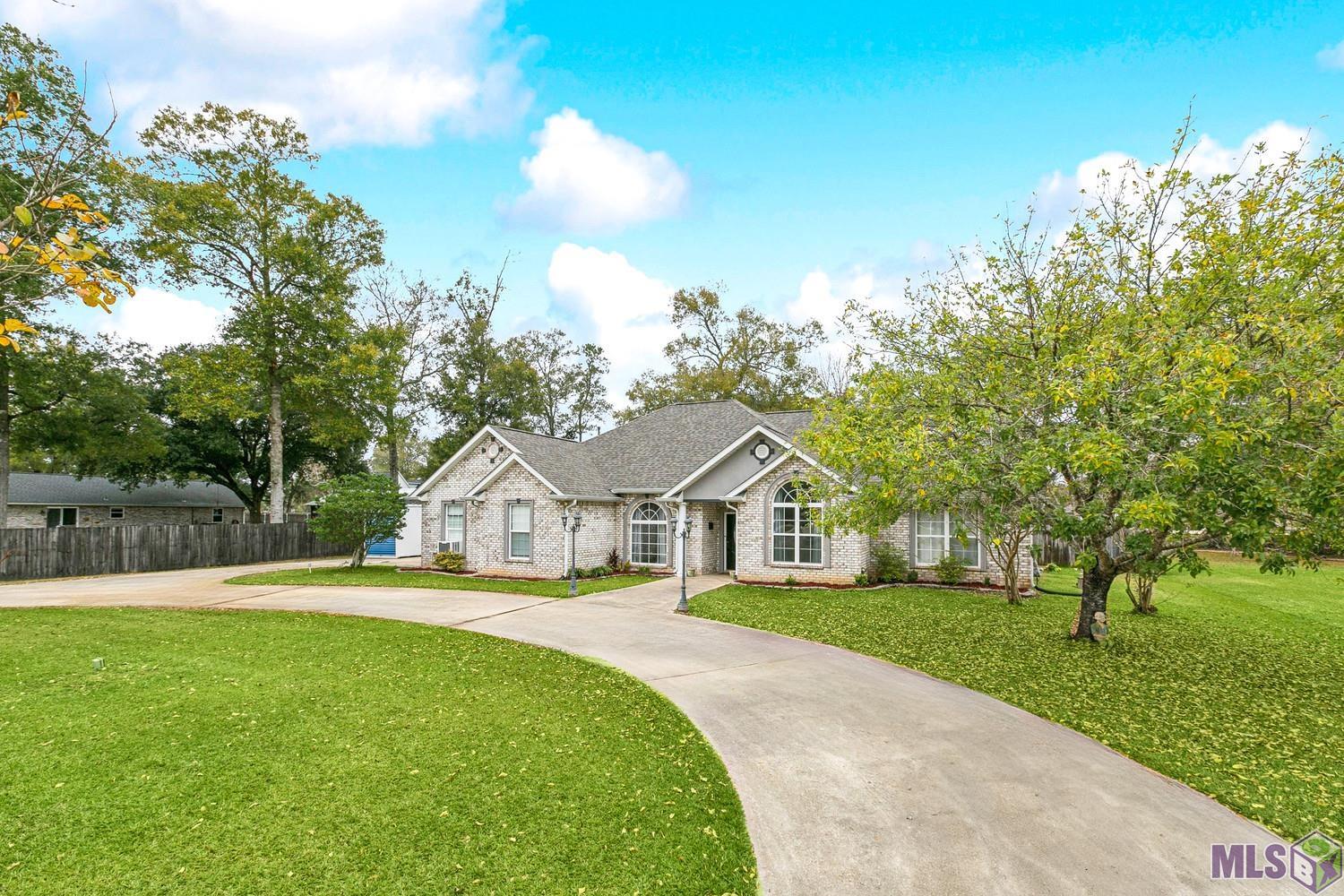 30241 Deaux Run Albany, LA 70711 - Photo 2 of 30