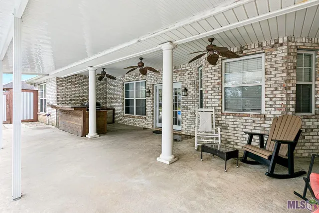 $369,900 | 30241 Deaux Run, Albany, LA 70711