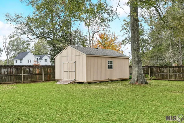 $369,900 | 30241 Deaux Run, Albany, LA 70711