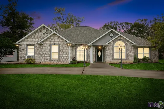 $369,900 | 30241 Deaux Run, Albany, LA 70711
