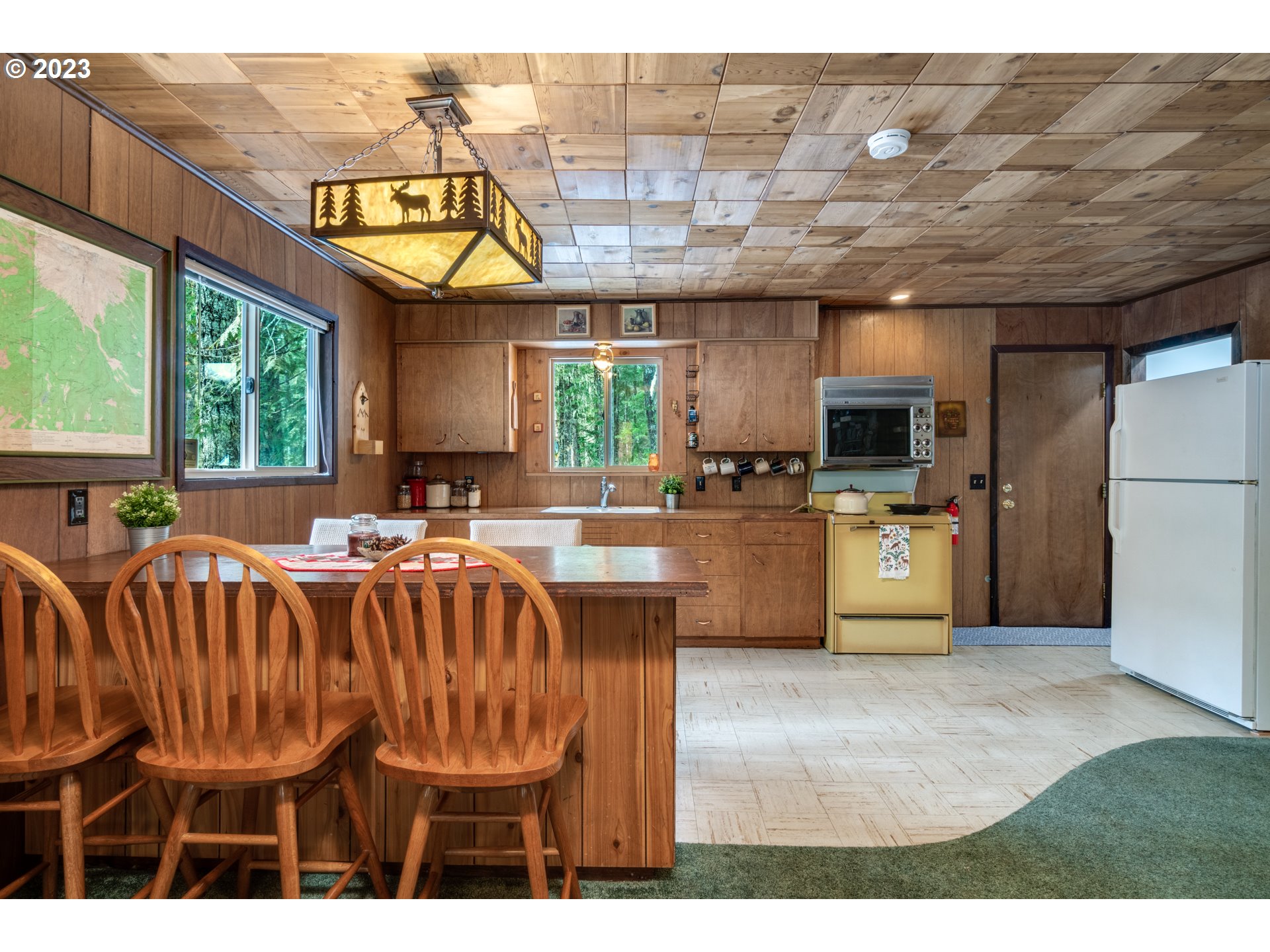 75995 Road 28 Rhododendron, OR 97049 - Photo 8 of 18 Kitchen