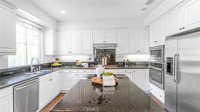 $1,178,000 | 26812 Peppertree Drive, Valencia, CA 91381