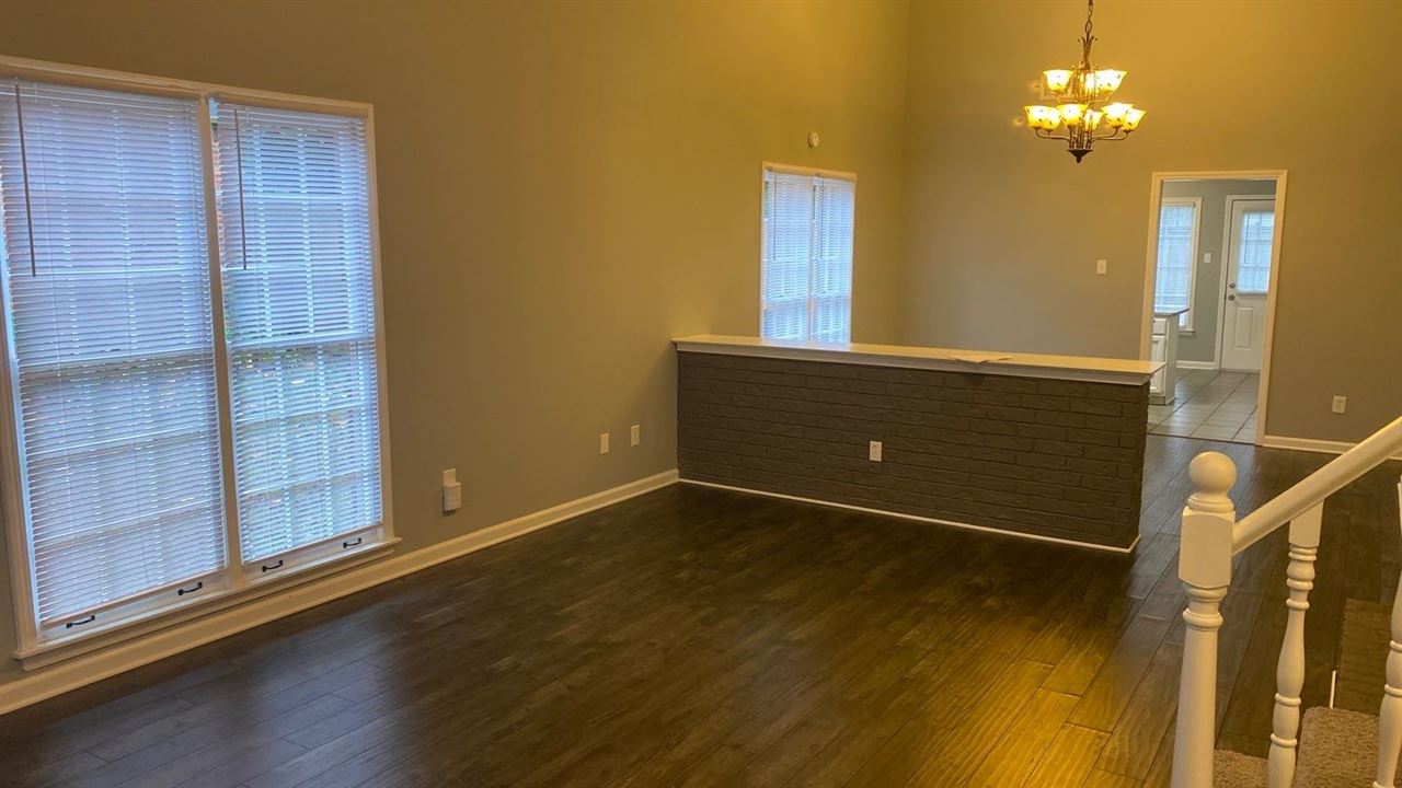 377 Taylors Way Collierville, TN 38017 - Photo 2 of 6