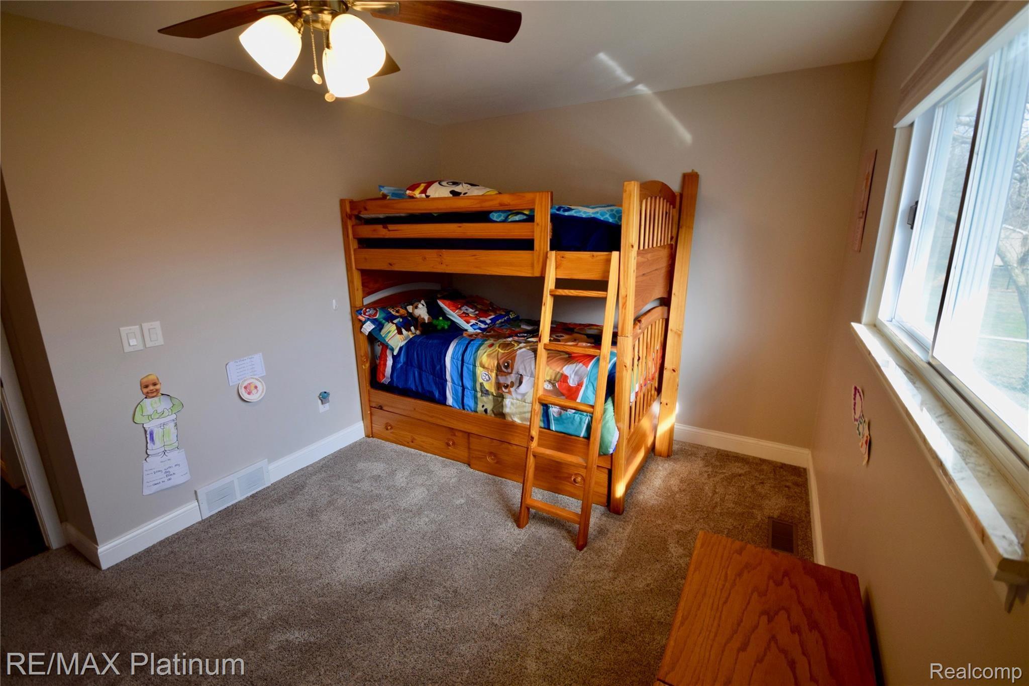 413 Holland Road Flushing, MI 48433 - Photo 20 of 46 DSC_0991.jpg