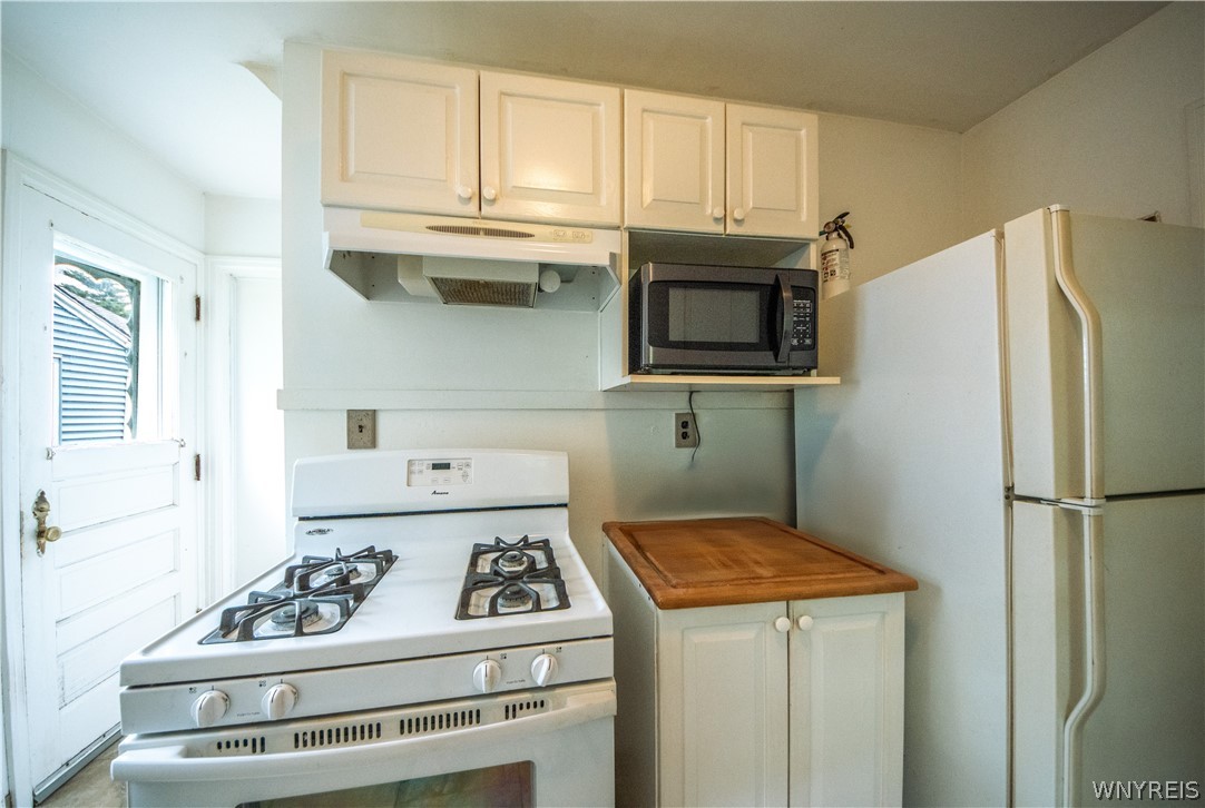 11 Davison Road Lockport, NY 14094 - Photo 22 of 46