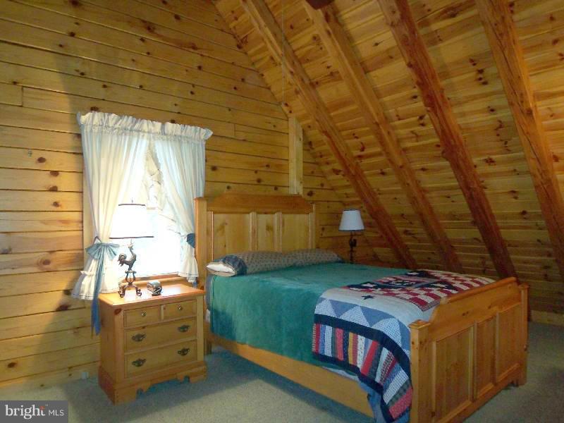 20 Mountainside Road Berkeley Springs, WV 25411 - Photo 26 of 30 Bedroom (Master)