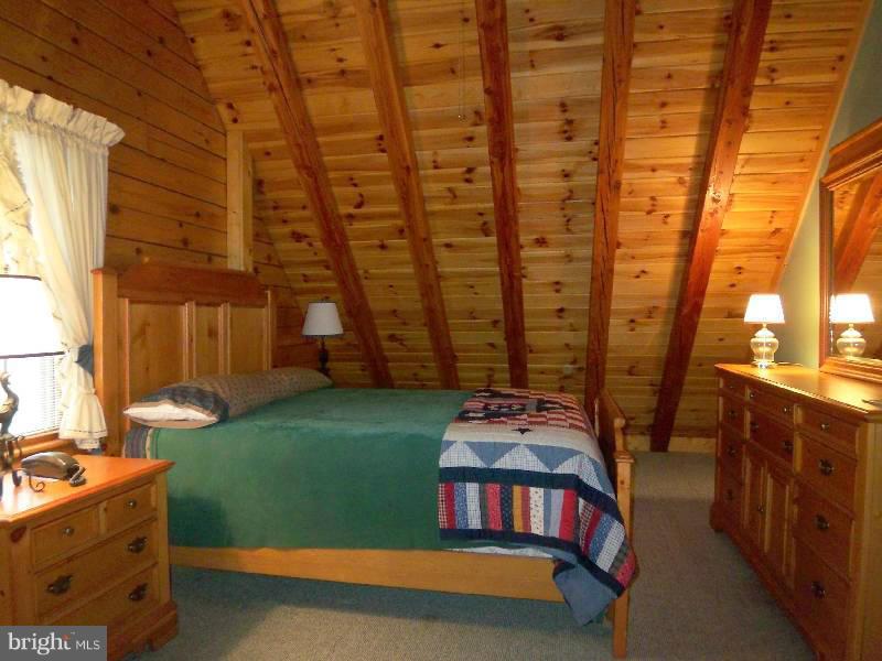 20 Mountainside Road Berkeley Springs, WV 25411 - Photo 27 of 30 Bedroom