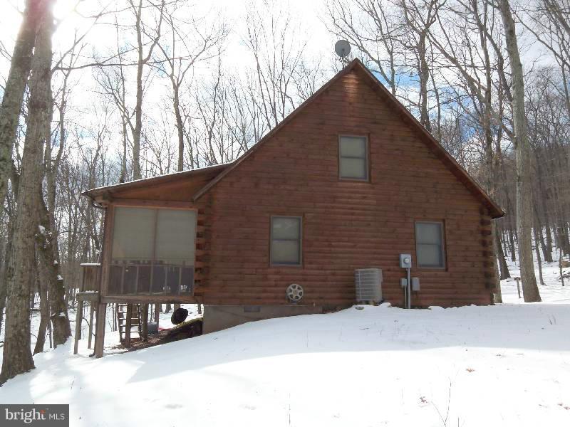 20 Mountainside Road Berkeley Springs, WV 25411 - Photo 8 of 30 Exterior (General)