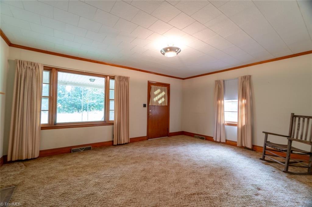 2449 Ralph Joyce Road Sandy Ridge, NC 27046 - Photo 6 of 30 Living Room