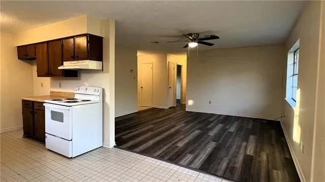 $1,650 | 1720 Greenwood Drive, Laplace, LA 70068