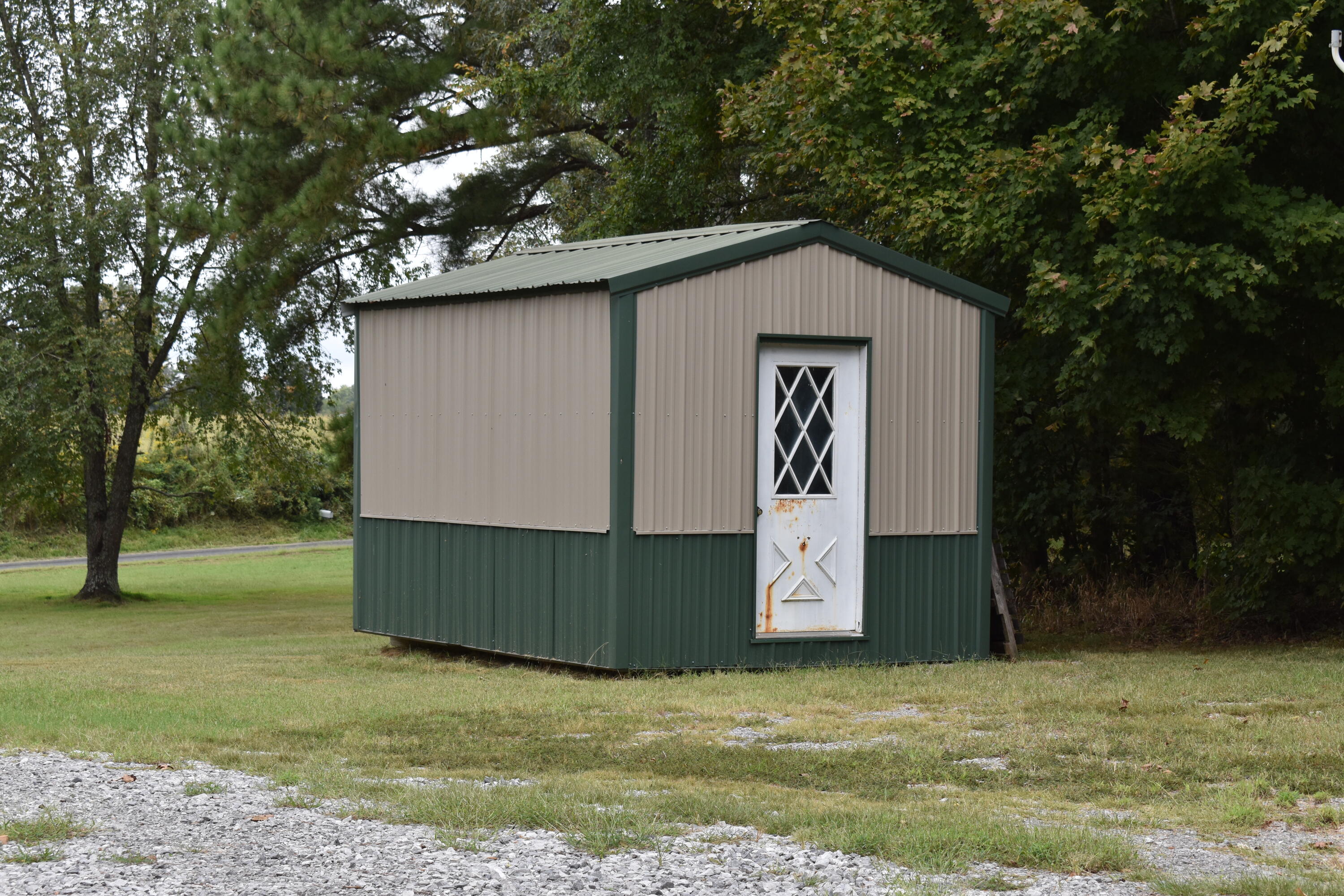 948 Kendall Road Mayfield, KY 42066 - Photo 27 of 37 DSC_0574