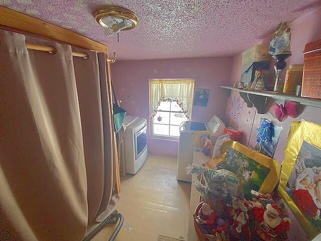 174 Foundry Road Livermore Falls, ME 04254 - Photo 17 of 28 14 - laundry
