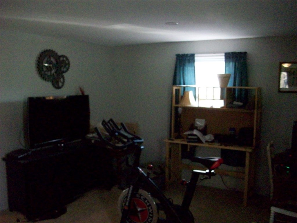 101 Belmont Road Greece, NY 14612 - Photo 12 of 18