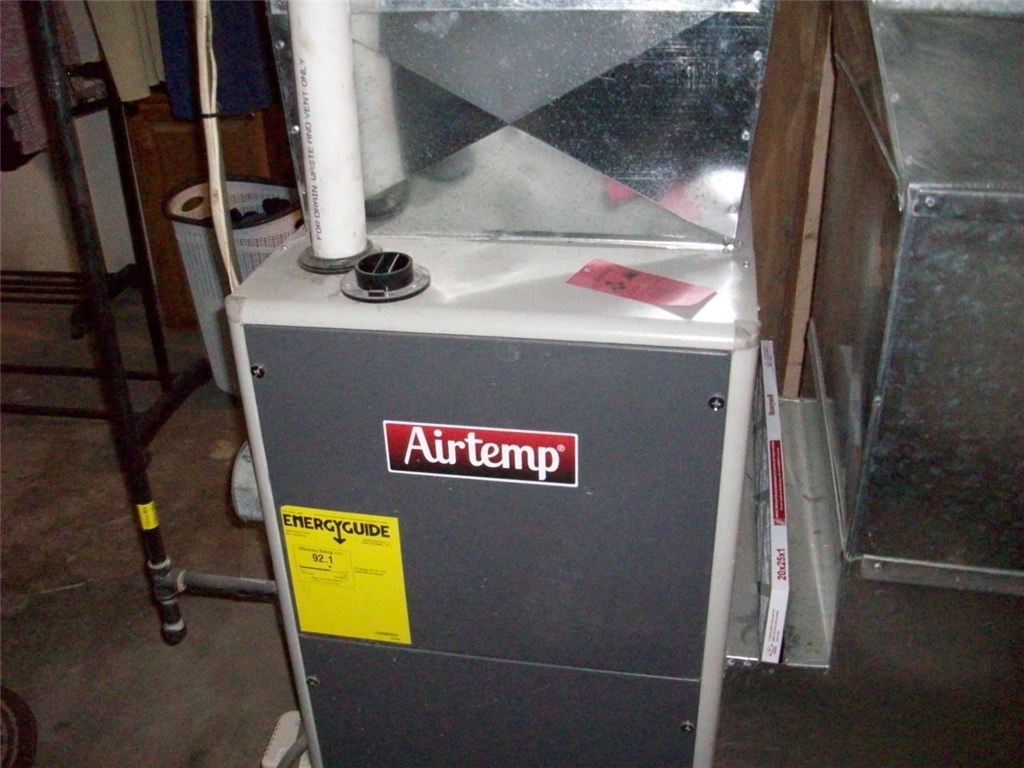 101 Belmont Road Greece, NY 14612 - Photo 15 of 18