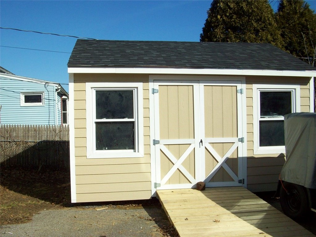 101 Belmont Road Greece, NY 14612 - Photo 17 of 18