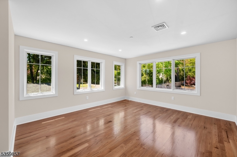162 Closter Dock Road, Unit A Closter, NJ 07624 - Photo 9 of 37