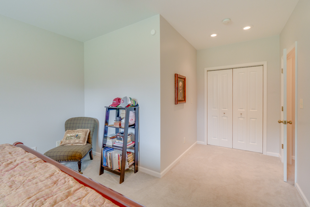 3550 East Bishop Road Mount Vernon, IL 62864 - Photo 45 of 61 a bedroom with a bed and a window
