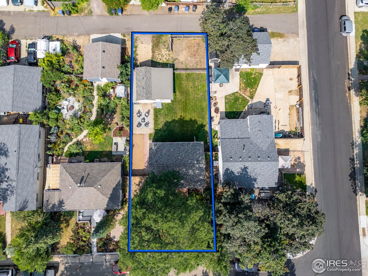 441 Sumner Street Longmont, CO 80501 - Photo 32 of 34 an aerial view of a house