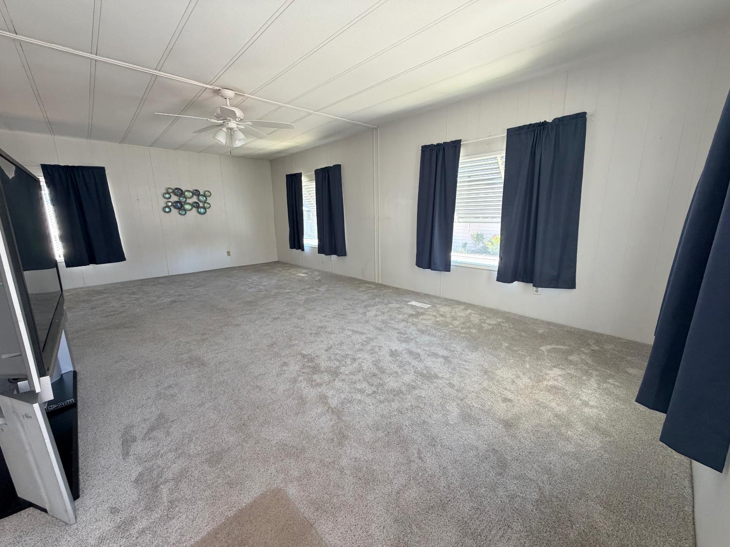 3913 Waimea Lane Modesto, CA 95355 - Photo 7 of 35