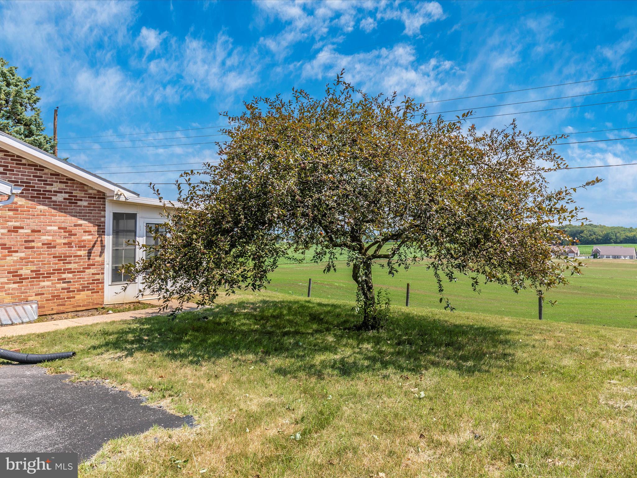 13827 Northcrest Road Hagerstown, MD 21742 - Photo 34 of 38 Exterior Back