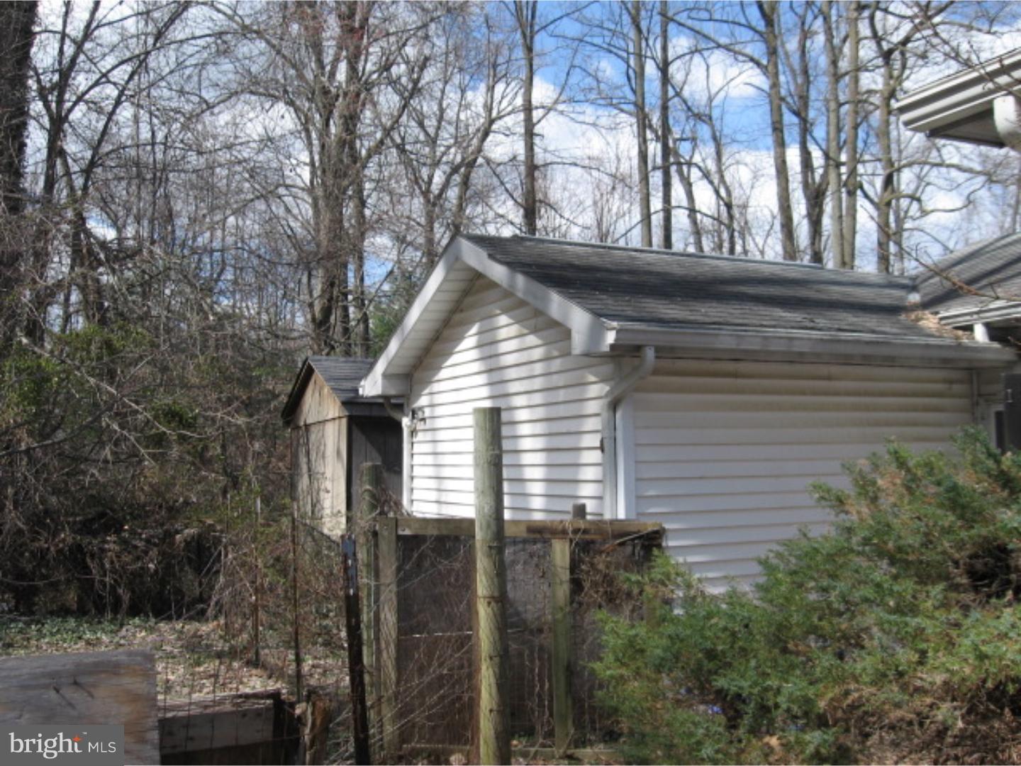 998 Telegraph Road Coatesville, PA 19320 - Photo 17 of 21 Storage Shed