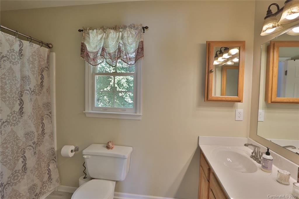 312 Springfield Court Fletcher, NC 28732 - Photo 13 of 24 Gallery Image 13