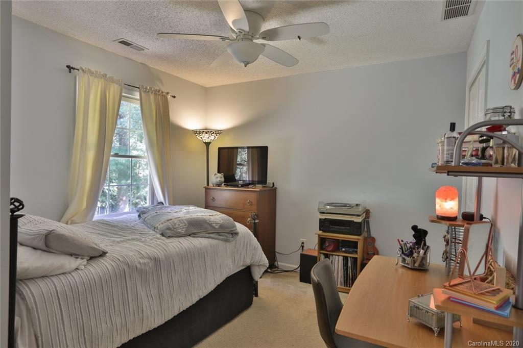 312 Springfield Court Fletcher, NC 28732 - Photo 14 of 24 Gallery Image 14