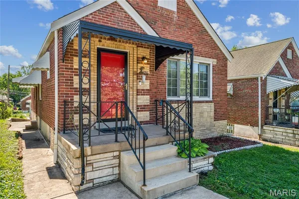 $200,000 | 6156 Louisiana Avenue, St. Louis, MO 63111
