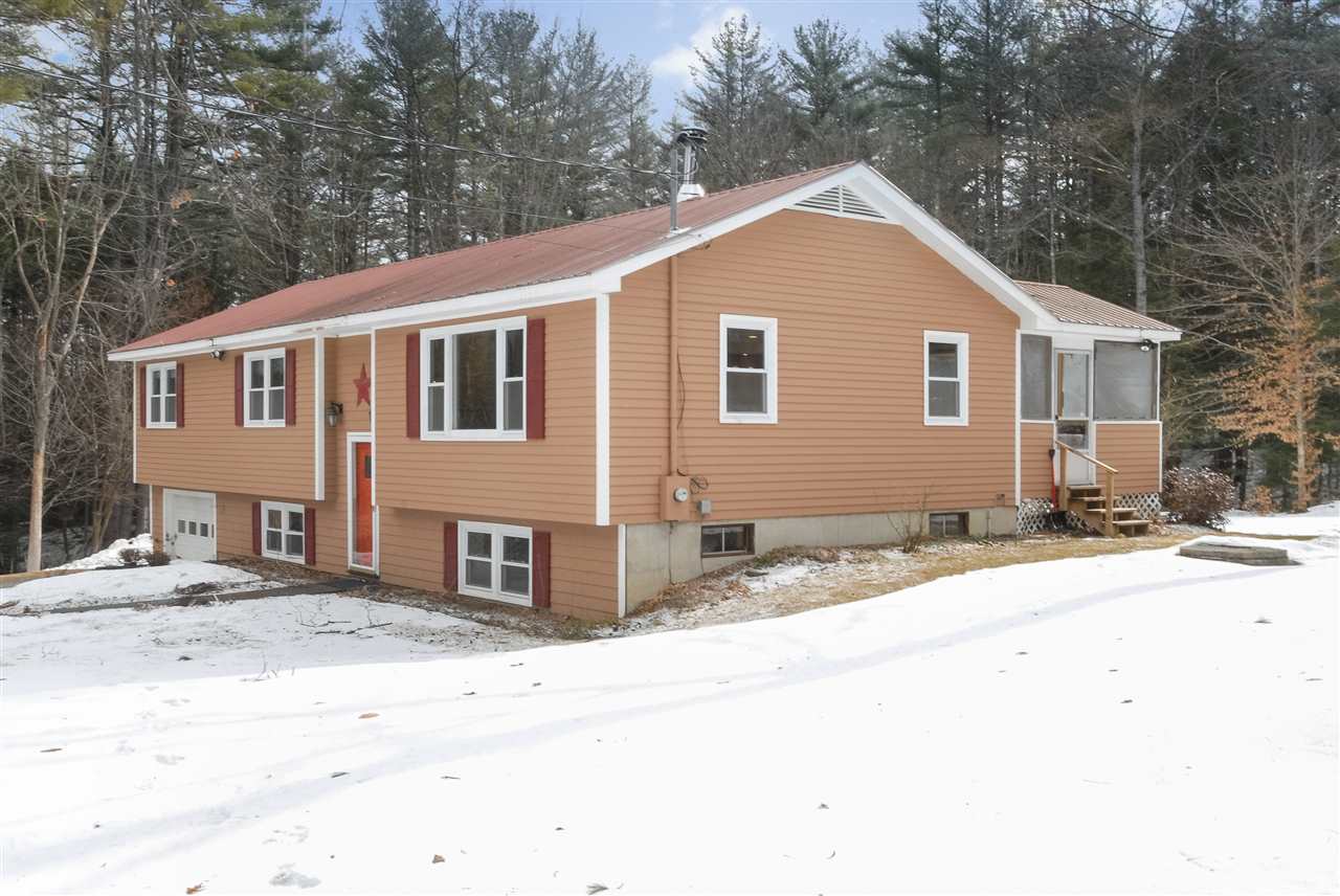 1573 Old Quechee Road Hartford, VT 05001 - Photo 3 of 20 Gallery Image 3