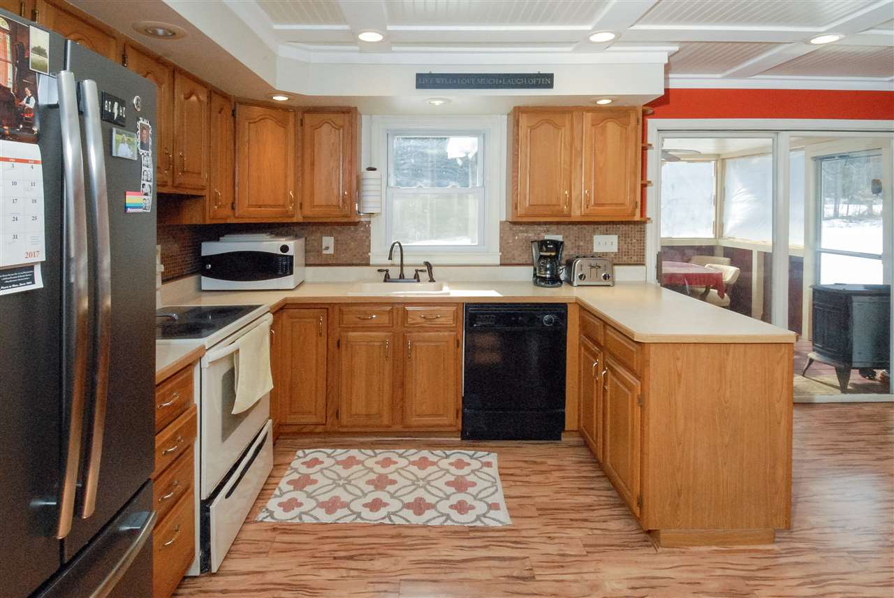 1573 Old Quechee Road Hartford, VT 05001 - Photo 8 of 20 Gallery Image 8