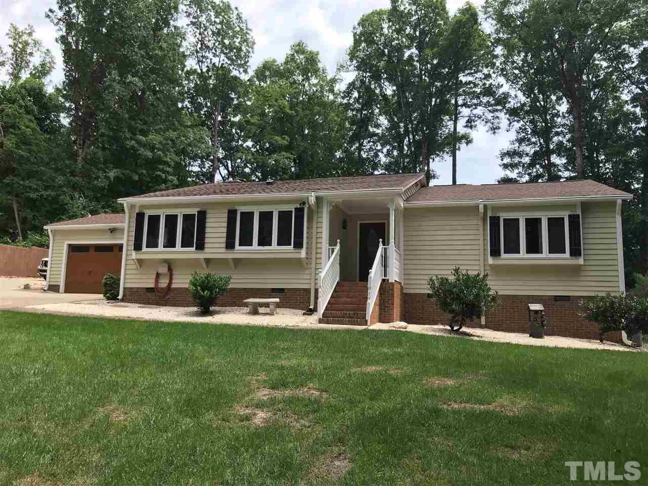 7901 Flint Rock Circle Raleigh, NC 27613 - Photo 2 of 17