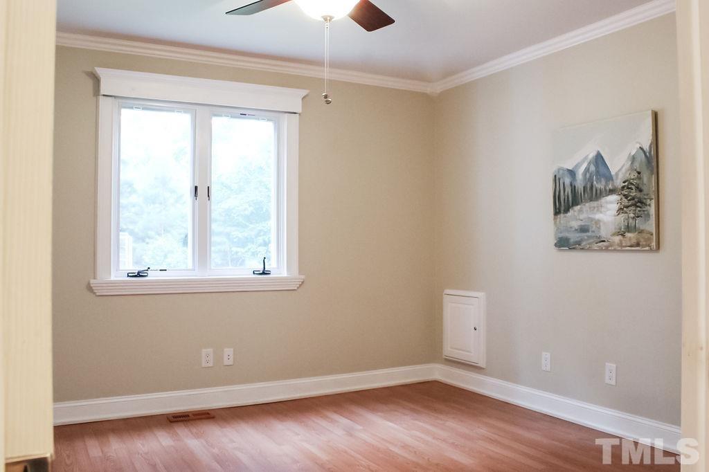 7901 Flint Rock Circle Raleigh, NC 27613 - Photo 8 of 17