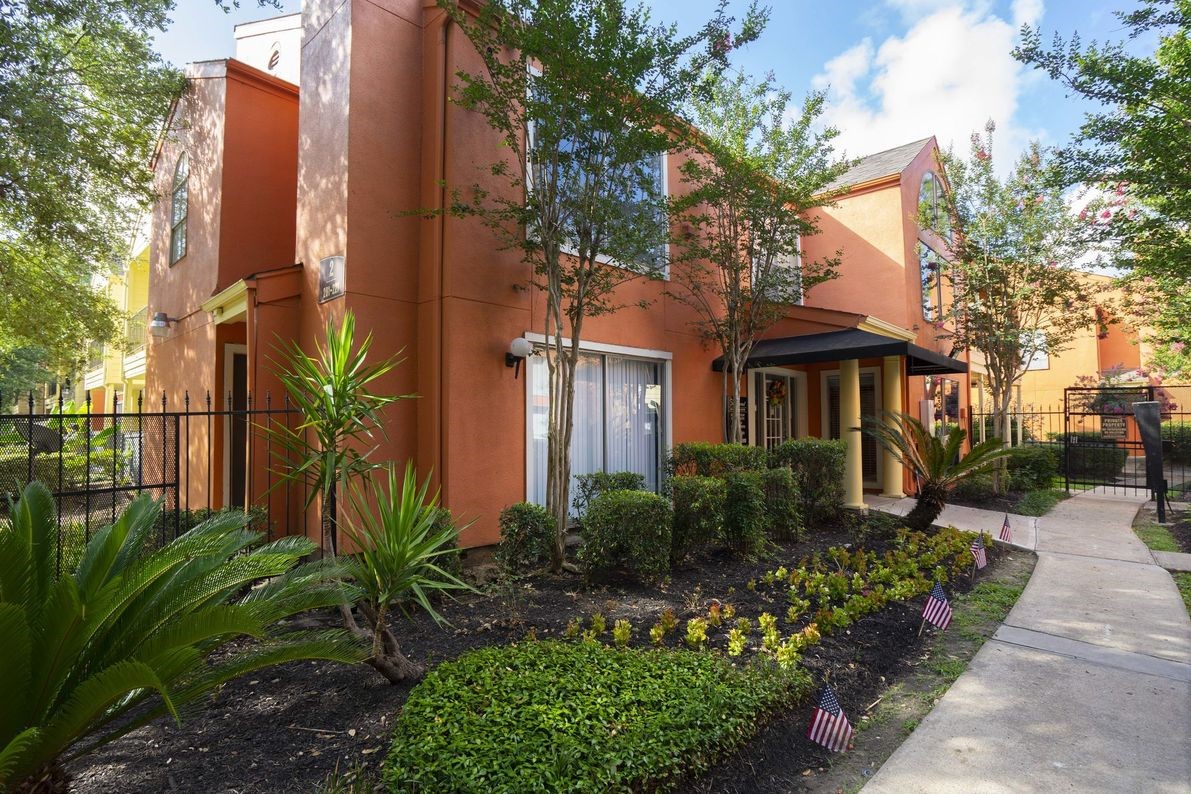 2801 North Broadmead, Unit 923 Houston, TX 77025 - Photo 10 of 15 Model Unit