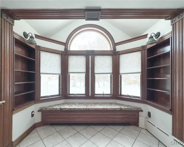 $294,900 | 319 Winchester Drive, New Hartford, NY 13413