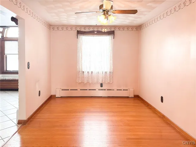 $294,900 | 319 Winchester Drive, New Hartford, NY 13413