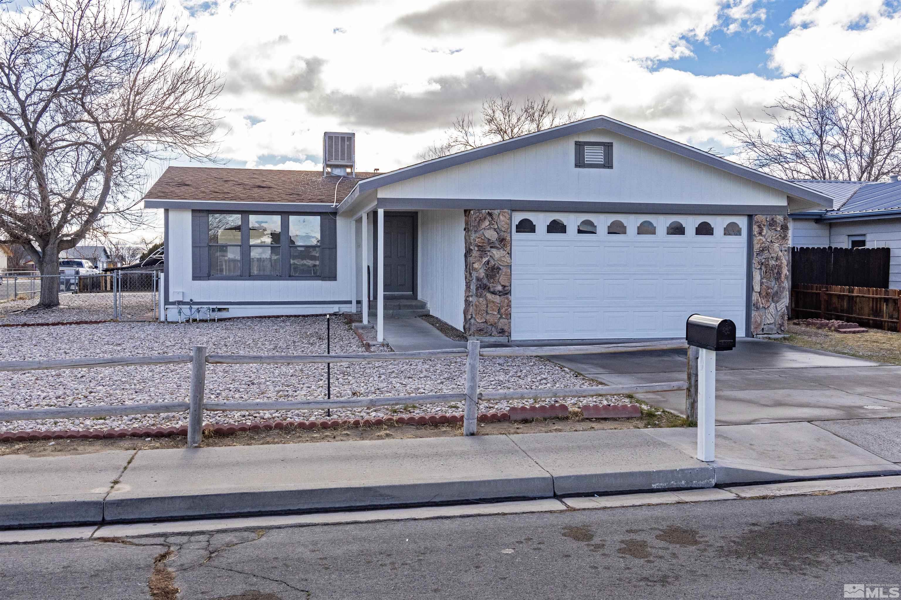 1925 Franklin Street Fallon, NV 89406 - Photo 1 of 32 Photo 1