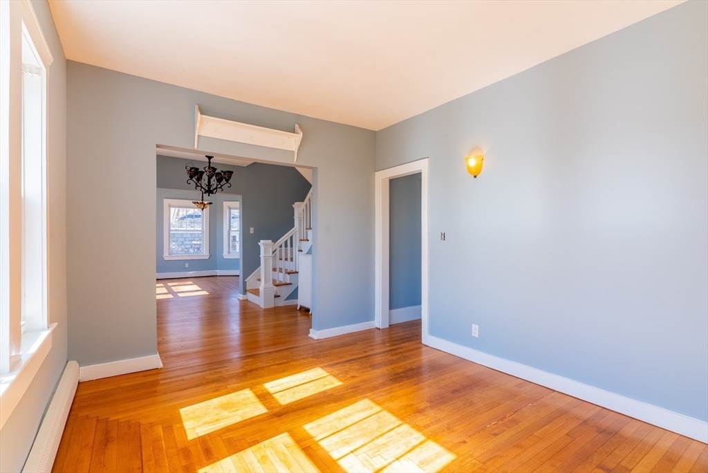 9 Prospect Street Blackstone, MA 01504 - Photo 14 of 42