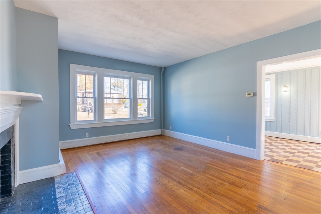 9 Prospect Street Blackstone, MA 01504 - Photo 16 of 42