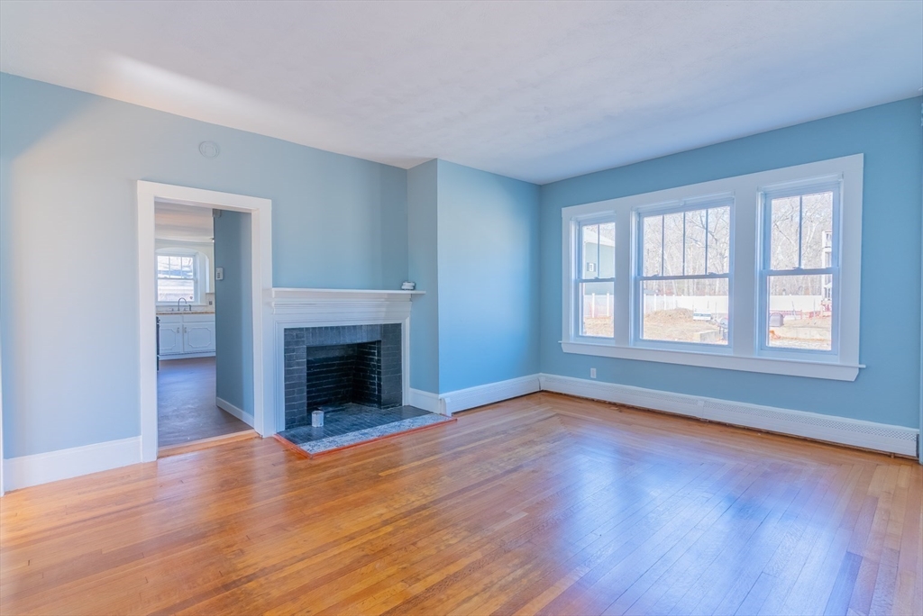 9 Prospect Street Blackstone, MA 01504 - Photo 18 of 42